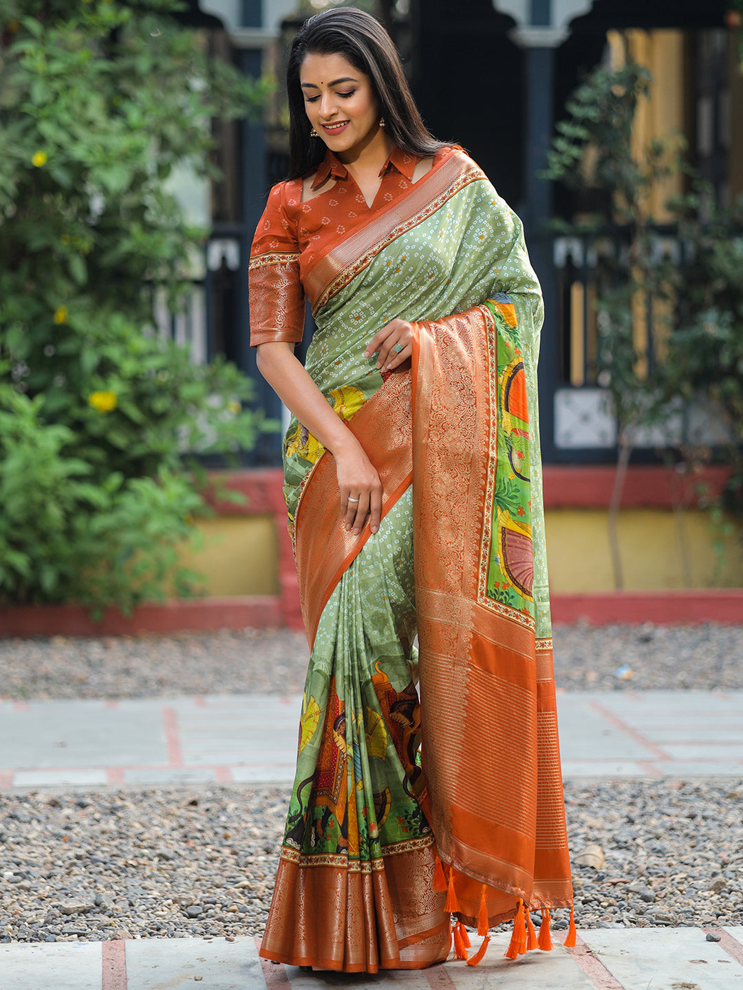 Elegant Pista Pure Viscose Dola Silk Saree with Exquisite Bandhej Print