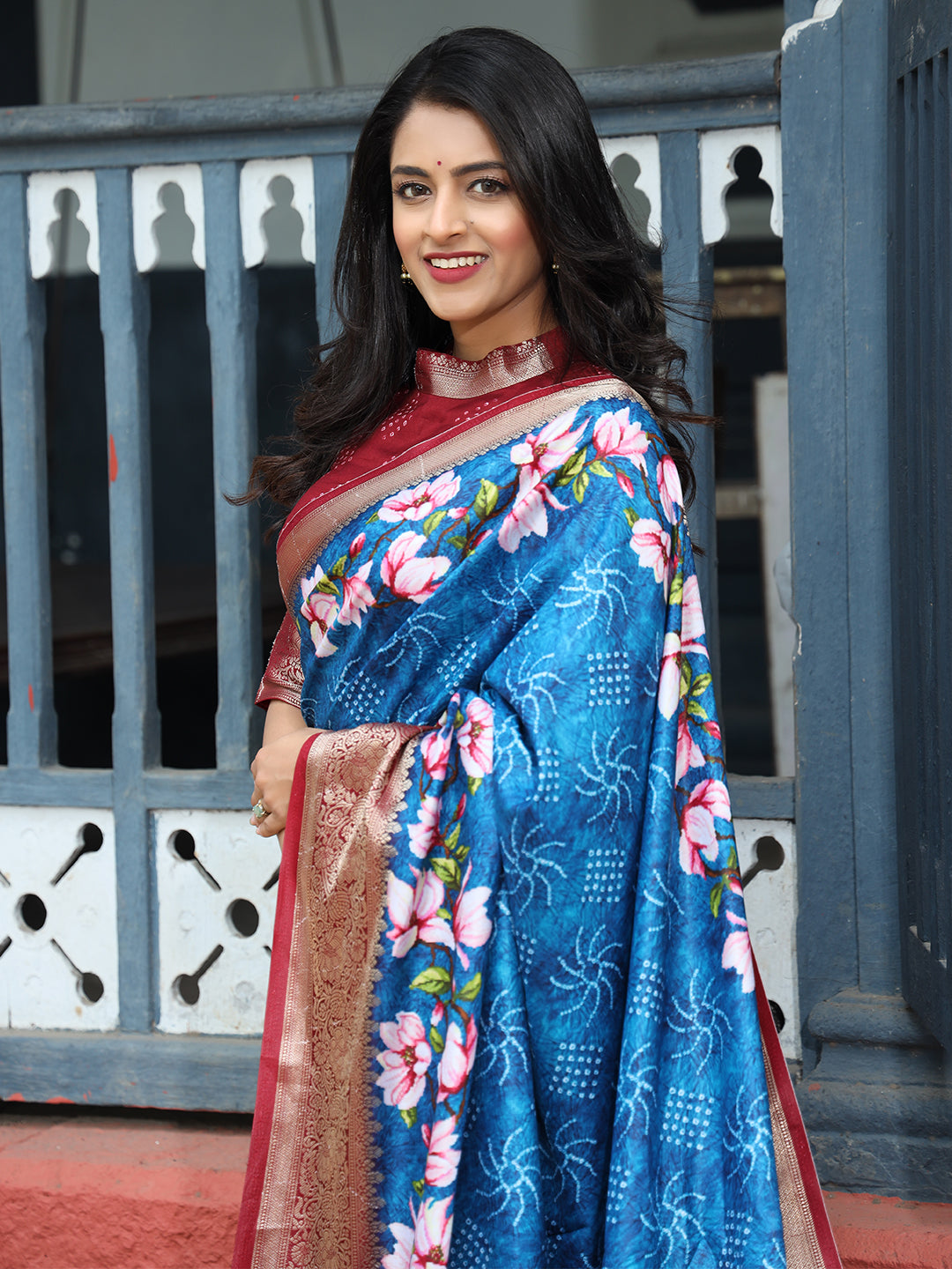 Elegant Royal blue Pure Viscose Dola Silk Saree with Exquisite Floral Print Border