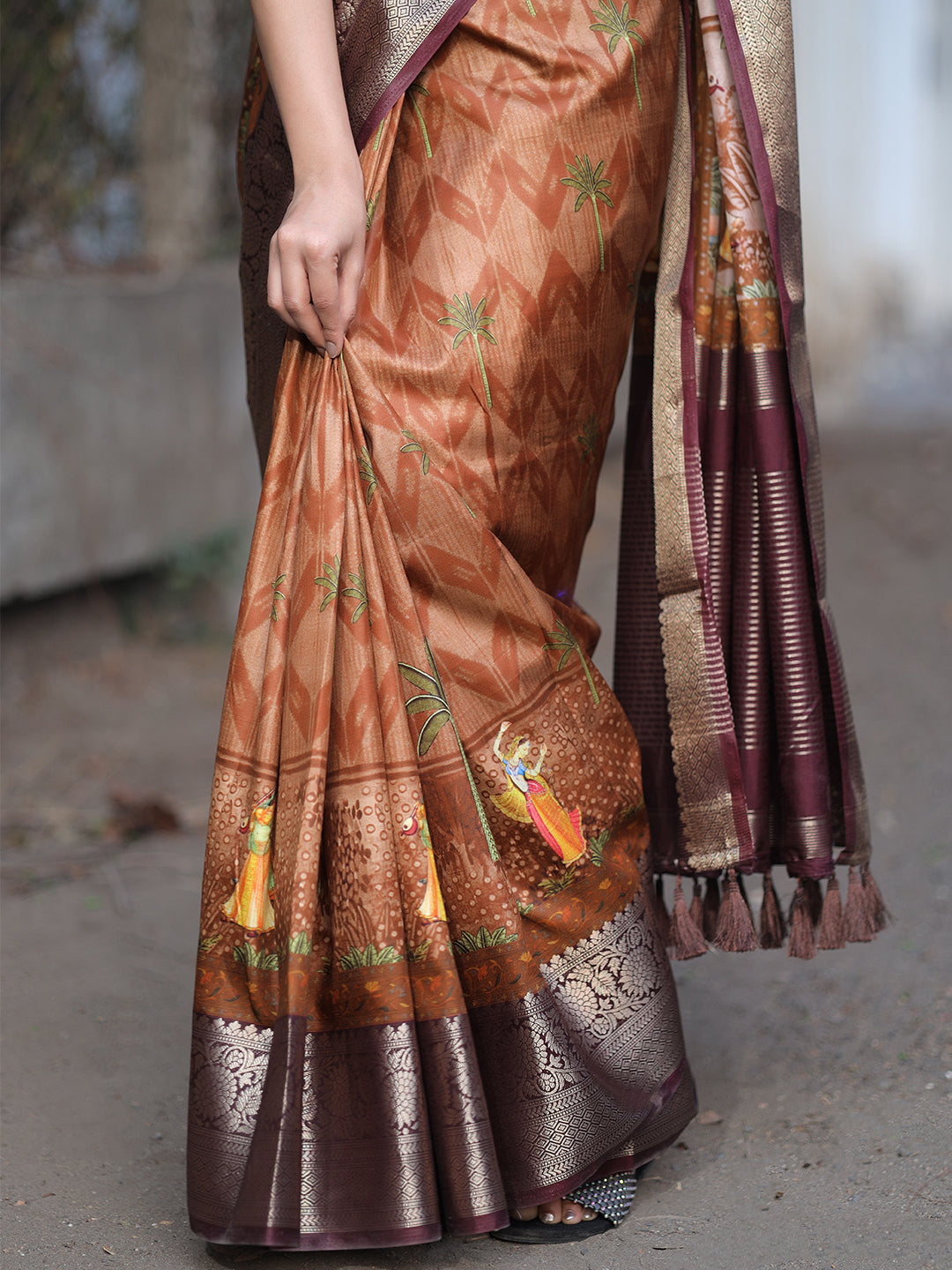 Luxe Coffee Brown Viscose Dola Silk Saree with Pichwai Kalamkari Print