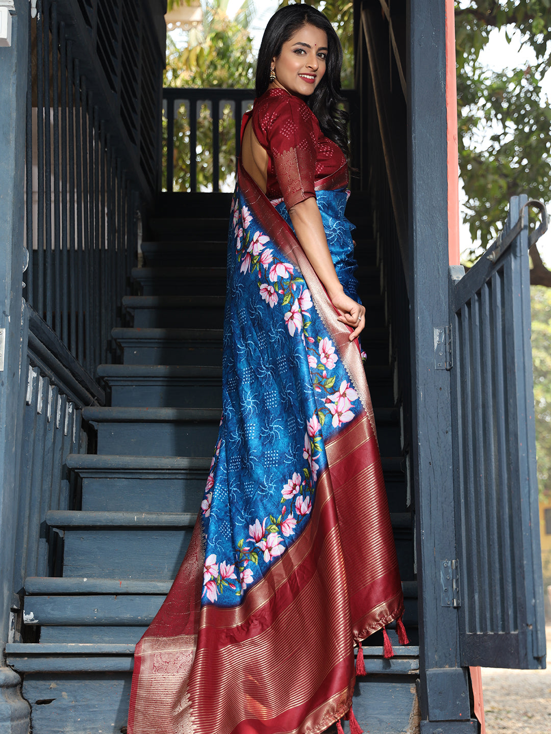 Elegant Royal blue Pure Viscose Dola Silk Saree with Exquisite Floral Print Border