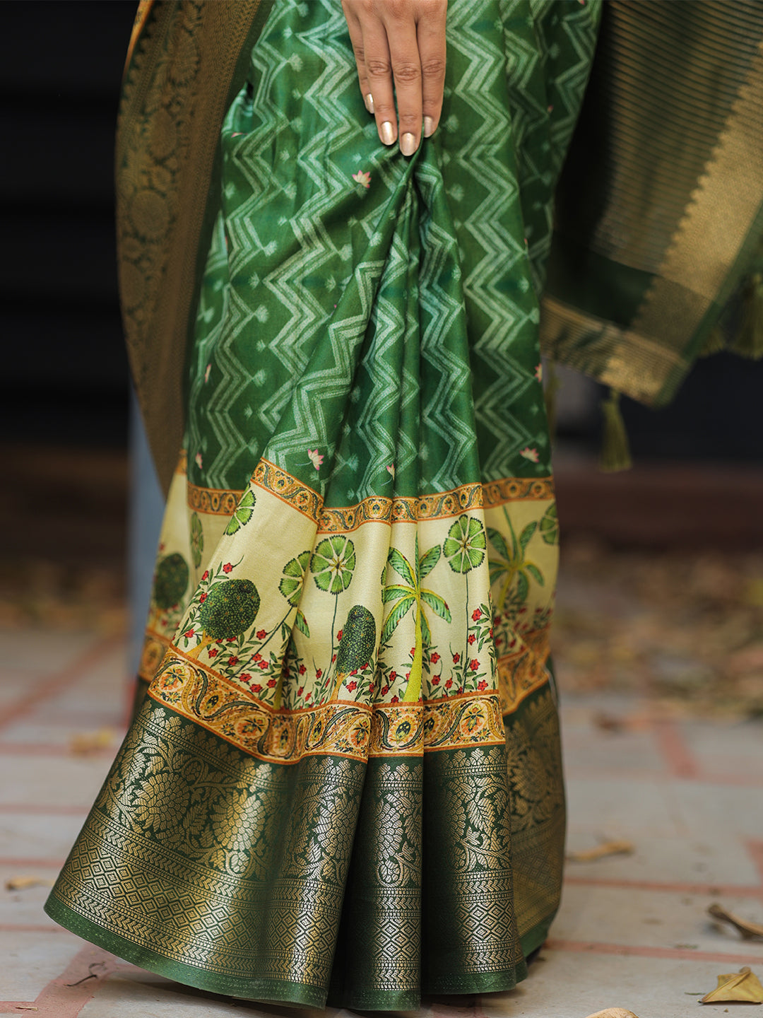 Luxe Green Viscose Dola Silk Saree with Pichwai Kalamkari Print