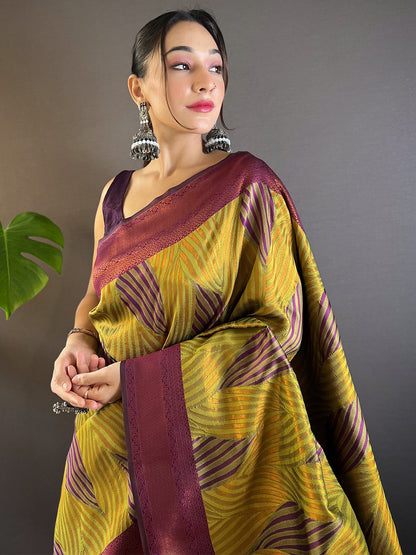 Green Tussar Silk Abstract Ikkat Print Saree