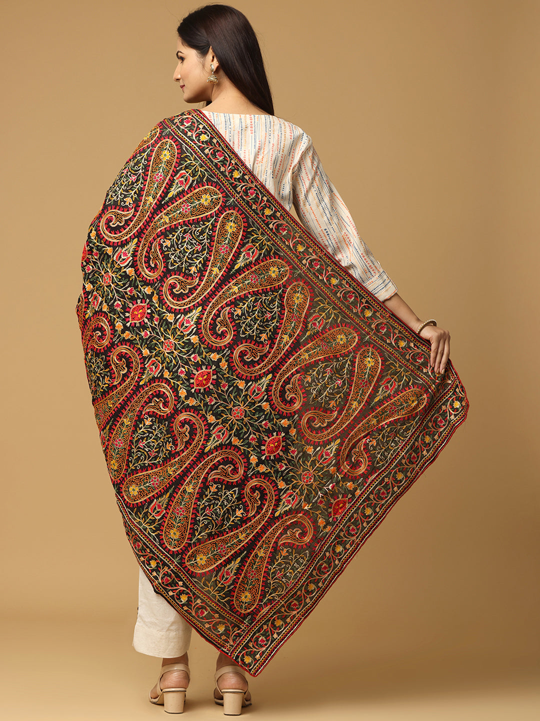 Black Kashmiri Threadwork Designer Duppata