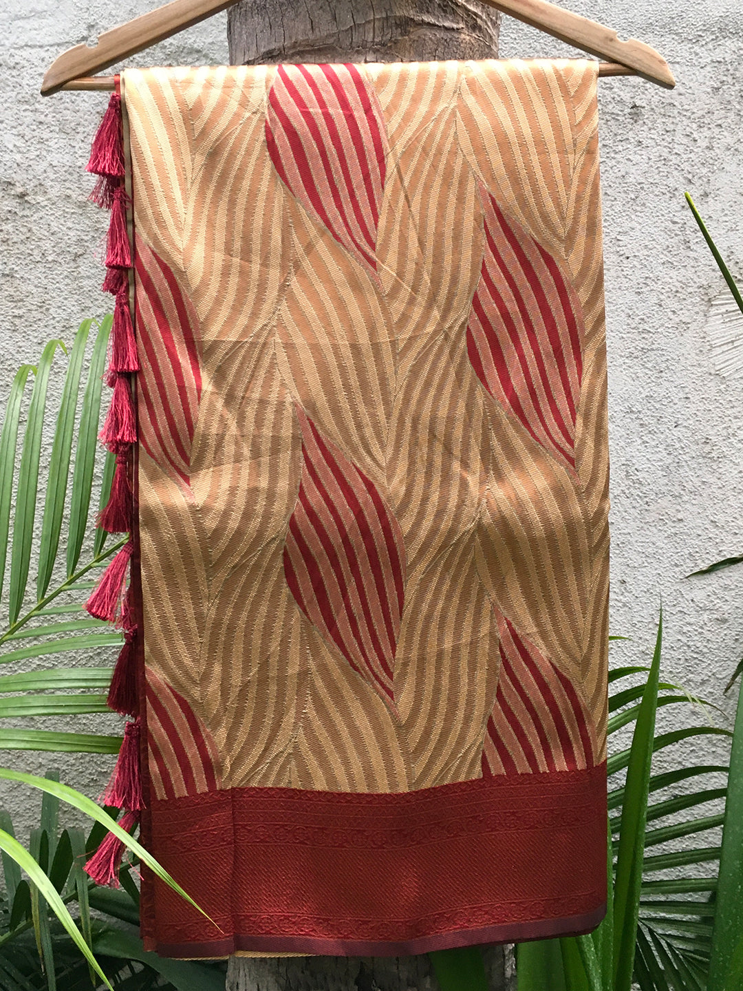 Beige Tussar Silk Abstract Ikkat Print Saree